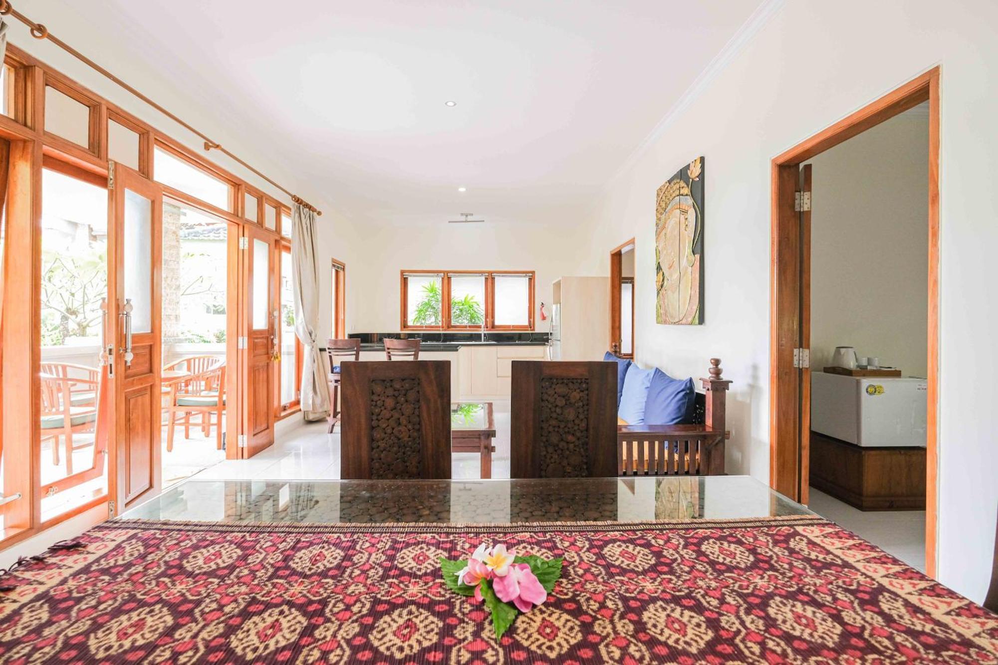 Poinciana Resort Tejakula Extérieur photo